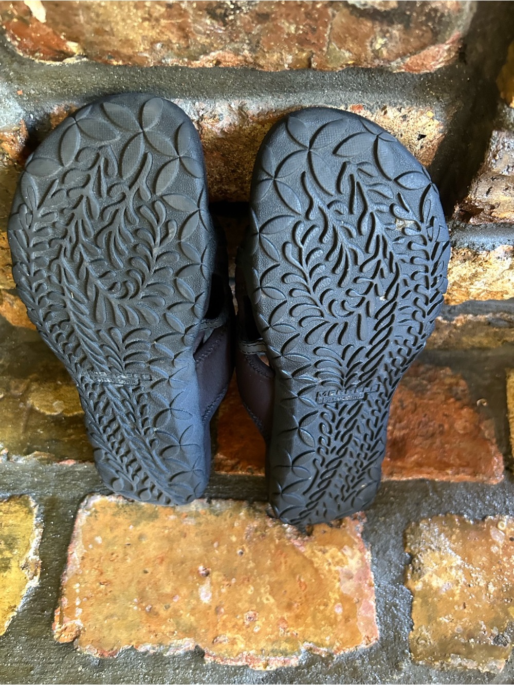 Merrell Sandals. - Picture 4 of 4